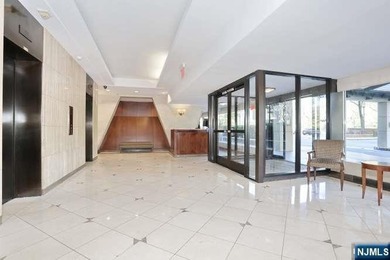 Perched atop the majestic Palisades, this beautifully updated - photo 38