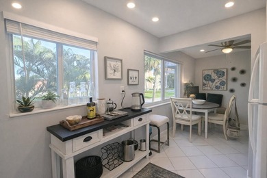 Great Location Near to Community Center! 2nd Floor, End Corner - photo 9