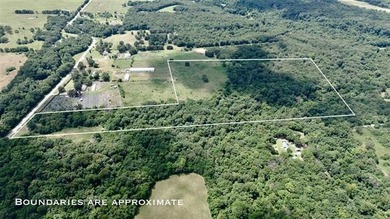 Discover the possibilities on this stunning 40 acre m/l located - photo 1