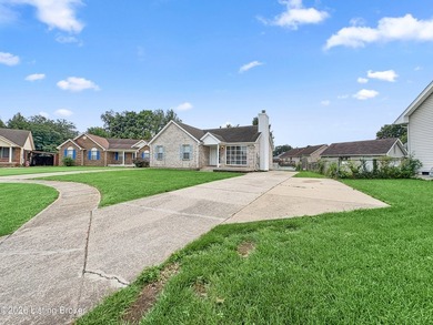 Welcome home to this well-maintained all-brick, 3-bedroom - photo 5