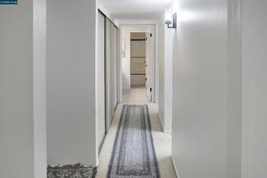 Welcome to resort-style living at The Keys in Walnut Creek! This