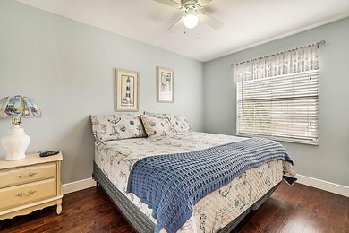 A Wonderful model home in the quaint neighborhood of North - photo 26