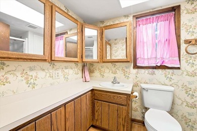 Escape to the peace and privacy of country living with this - photo 29