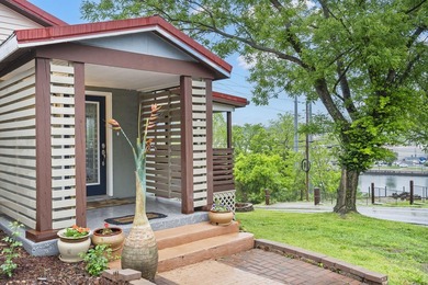 Welcome to your very own lake view retreat, where every day - photo 8