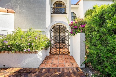 Set in the Ocean Ridge Yacht Club, this spacious, light-filled - photo 2