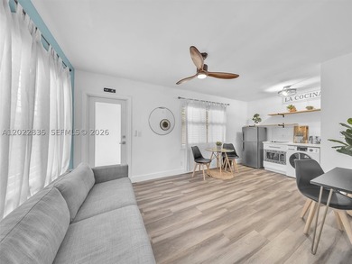 Renovated Turnkey Furnished 4-Plex with a Pool and HURRICANE - photo 6