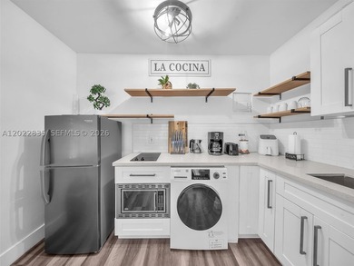 Renovated Turnkey Furnished 4-Plex with a Pool and HURRICANE - photo 8