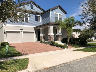 This absolutely immaculate home features 5 bedrooms and an open - photo 2
