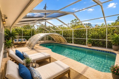 Private Florida resort-style brick home with screened pool - photo 2
