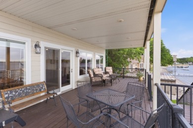 Stunning home on Enemy Swim Lake! - photo 22