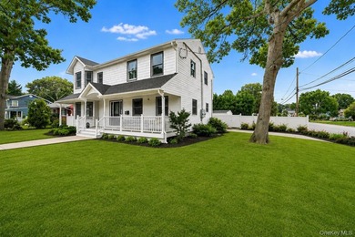 Welcome to this Beautiful 4- Bedroom, 2.5 Bath Colonial South of - photo 2
