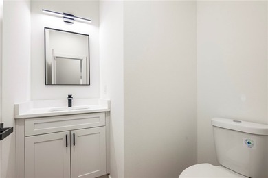 Refined Modern Luxury in a Private Cul-de-Sac Setting.Experience - photo 14