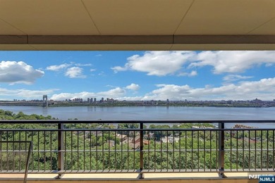 Welcome to this fabulous 2 bedroom and 2 full baths duplex up - photo 8