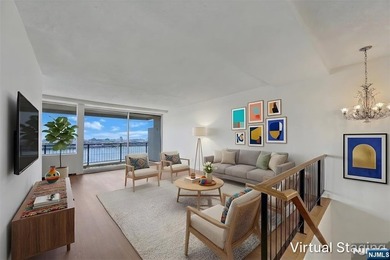 Welcome to this fabulous 2 bedroom and 2 full baths duplex up - photo 9