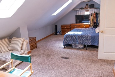 Welcome to this charming and well-maintained home offering a - photo 31