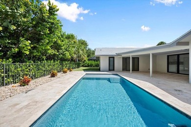 Discover unparalleled luxury in the highly sought-after Hidden - photo 31