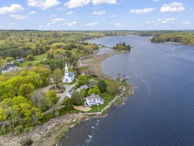 Welcome to 15 Church Lane, Phippsburg ~ This 3 bedroom 3 bath - photo 5