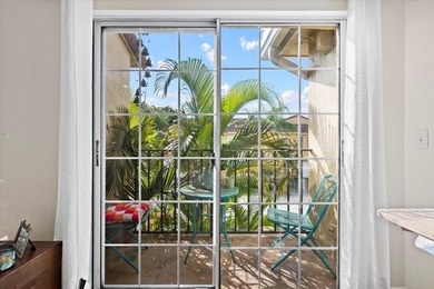 Beautifully updated 2BR/2BA first-floor condo in the desirable - photo 17