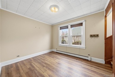 Prime location South of Montauk Highway! This spacious 4-bedroom - photo 21