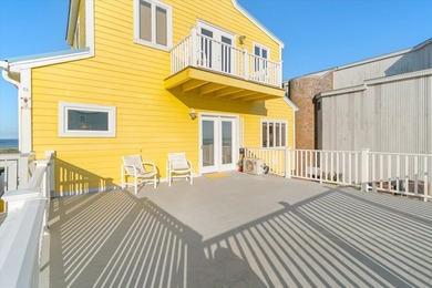 Highly elevated, this Direct Ocean Front home offers expansive - photo 30