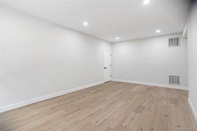 Welcome to this magnificent brick-faced Post Modern masterpiece - photo 32
