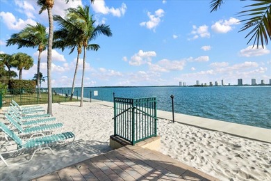 Beautifully updated 2BR/2BA first-floor condo in the desirable - photo 32
