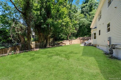 Welcome to this magnificent brick-faced Post Modern masterpiece - photo 47