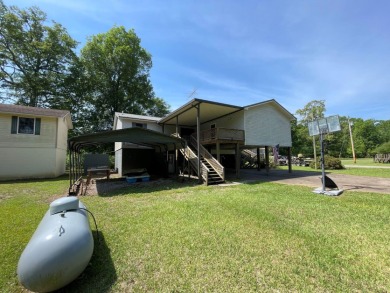Tombigbee Waterway Home For Sale in Columbus Mississippi