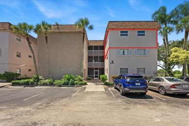 Lake Condo Sale Pending in Davie, Florida