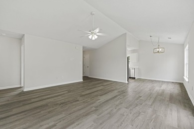 Welcome to this stunning newly renovated home located at 957 - photo 12