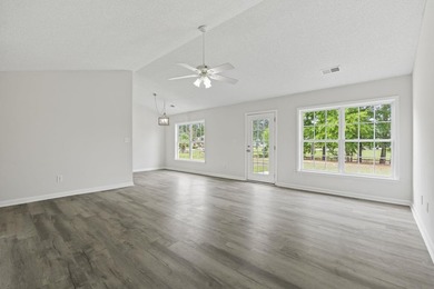 Welcome to this stunning newly renovated home located at 957 - photo 13