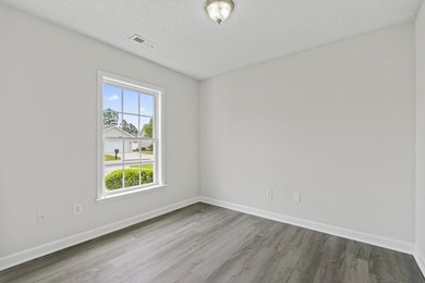 Welcome to this stunning newly renovated home located at 957 - photo 14