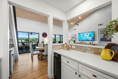 Discover the perfect blend of modern luxury and relaxed lakeside - photo 18