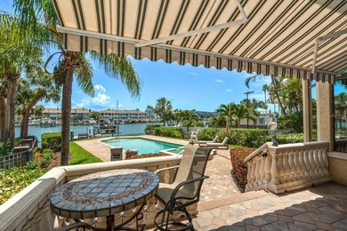 Expansive, gated, waterfront family estate meets effortless - photo 20