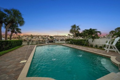 Expansive, gated, waterfront family estate meets effortless - photo 23
