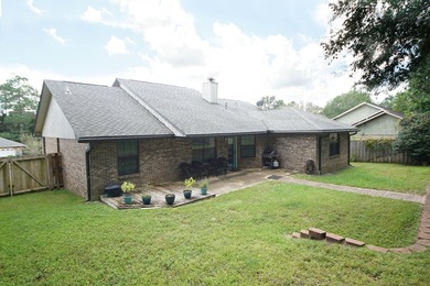 KICK OUT CLAUSE IN PLACE. Nicely maintained all-brick home in - photo 24