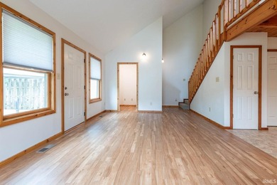 This charming, southeast side salt box with it's flexible floor - photo 9