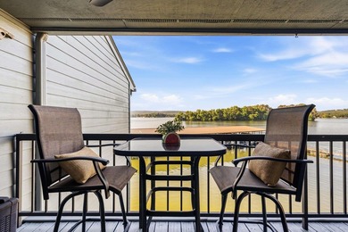 Discover the perfect blend of modern luxury and relaxed lakeside - photo 31