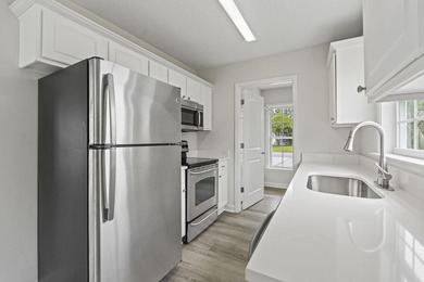 Welcome to this stunning newly renovated home located at 957 - photo 31
