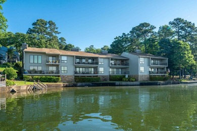 Discover the perfect blend of modern luxury and relaxed lakeside - photo 41