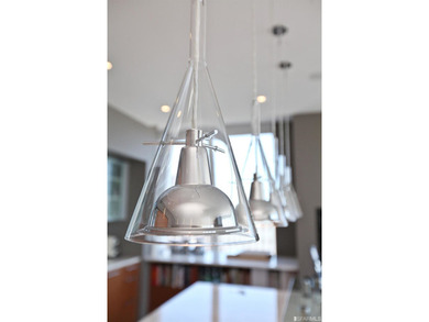 A rare turn-key offering of a fully furnished luxury residence - photo 3