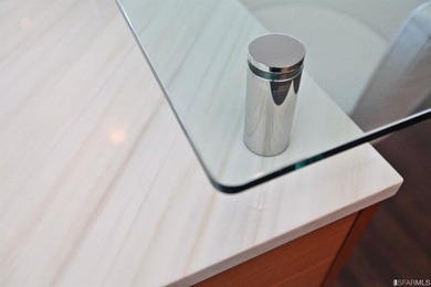 A rare turn-key offering of a fully furnished luxury residence - photo 5