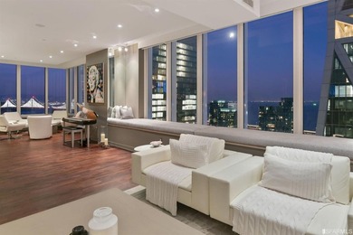 A rare turn-key offering of a fully furnished luxury residence - photo 10