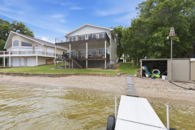 Stunning home on Enemy Swim Lake! - photo 2