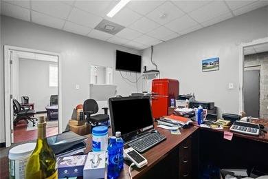 ATTN: ALL INVESTOR & BUSINESS OWNERS. Check out this turnkey - photo 17