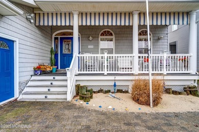 This waterfront gem is the perfect blend of elegance and comfort - photo 3