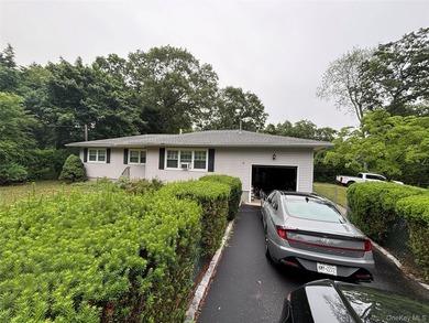 72 Fanning Blvd. Is Awaiting its New Owner! Located on a Fully - photo 2