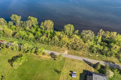 Rare opportunity to own over 2 acres of waterfront on beautiful - photo 8