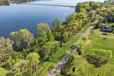 Rare opportunity to own over 2 acres of waterfront on beautiful - photo 9