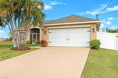 Cape Coral Lakes Area Home For Sale in Cape Coral Florida